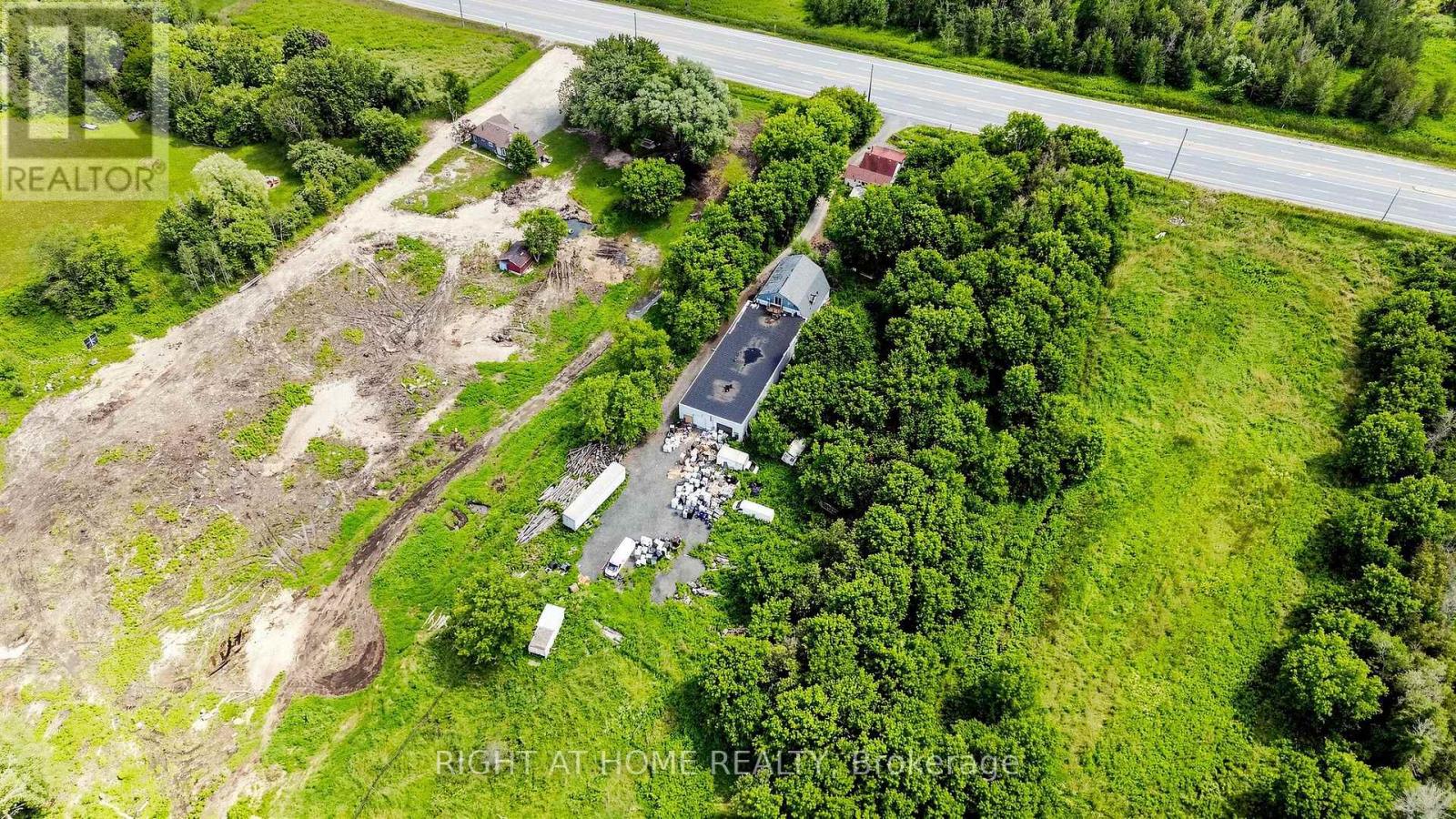 2884 County Rd 89 Road, Innisfil, Ontario  L0L 1L0 - Photo 4 - N13629882