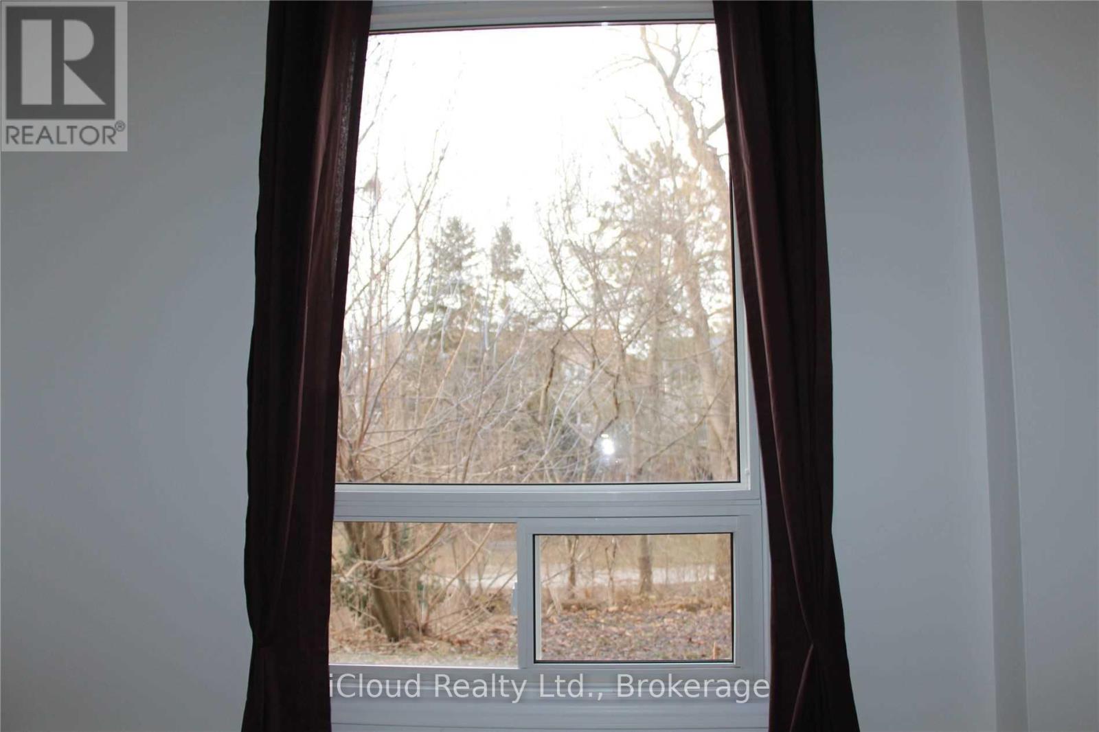 1449 Ithaca Court, Mississauga, Ontario  L5J 4L1 - Photo 14 - W13629876