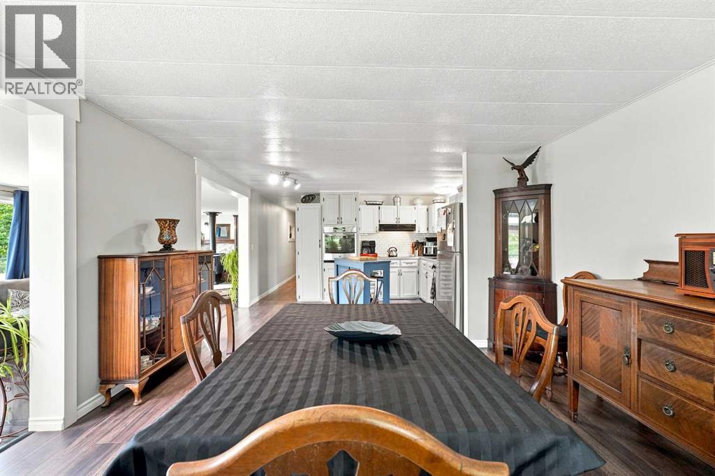 32545 Range Road 25, Rural Mountain View County, Alberta  T4H 4B9 - Photo 14 - A2330591