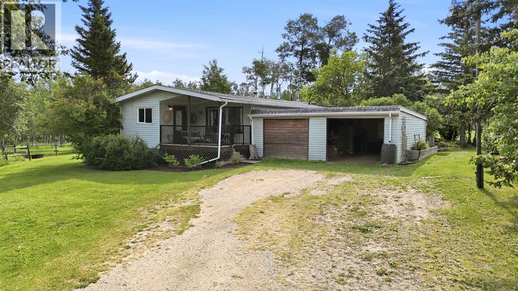 32545 Range Road 25, Rural Mountain View County, Alberta  T4H 4B9 - Photo 6 - A2330591