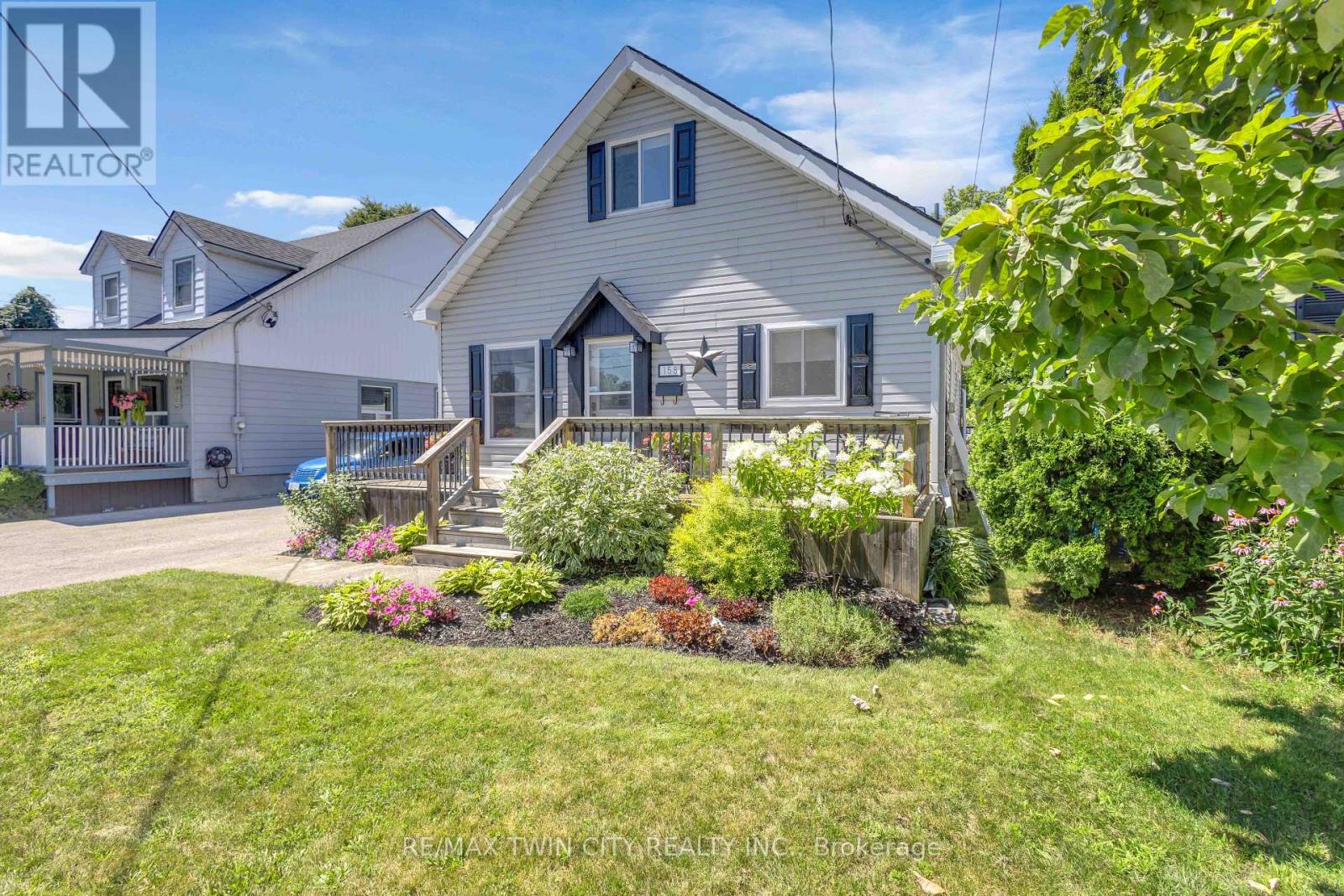 158 Grand Street, Brantford, Ontario  N3R 4B9 - Photo 3 - X13629866