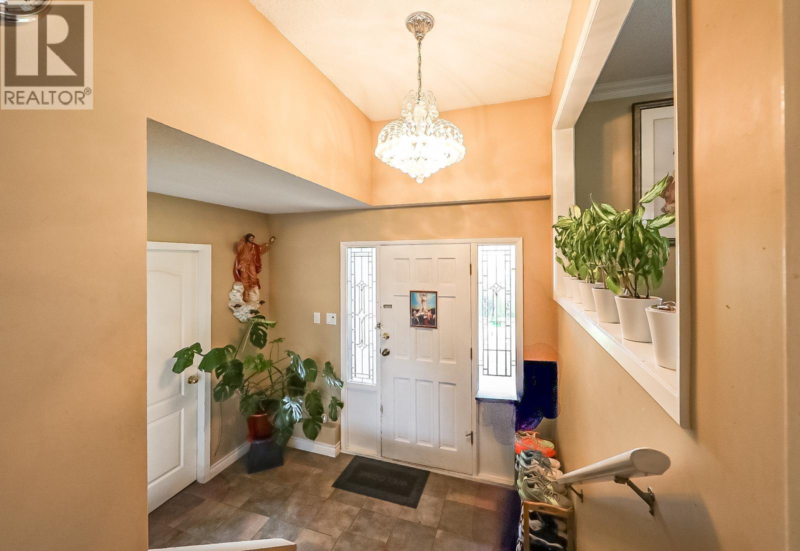 10340 Bamberton Drive, Richmond, British Columbia  V7A 1K3 - Photo 2 - R3151757