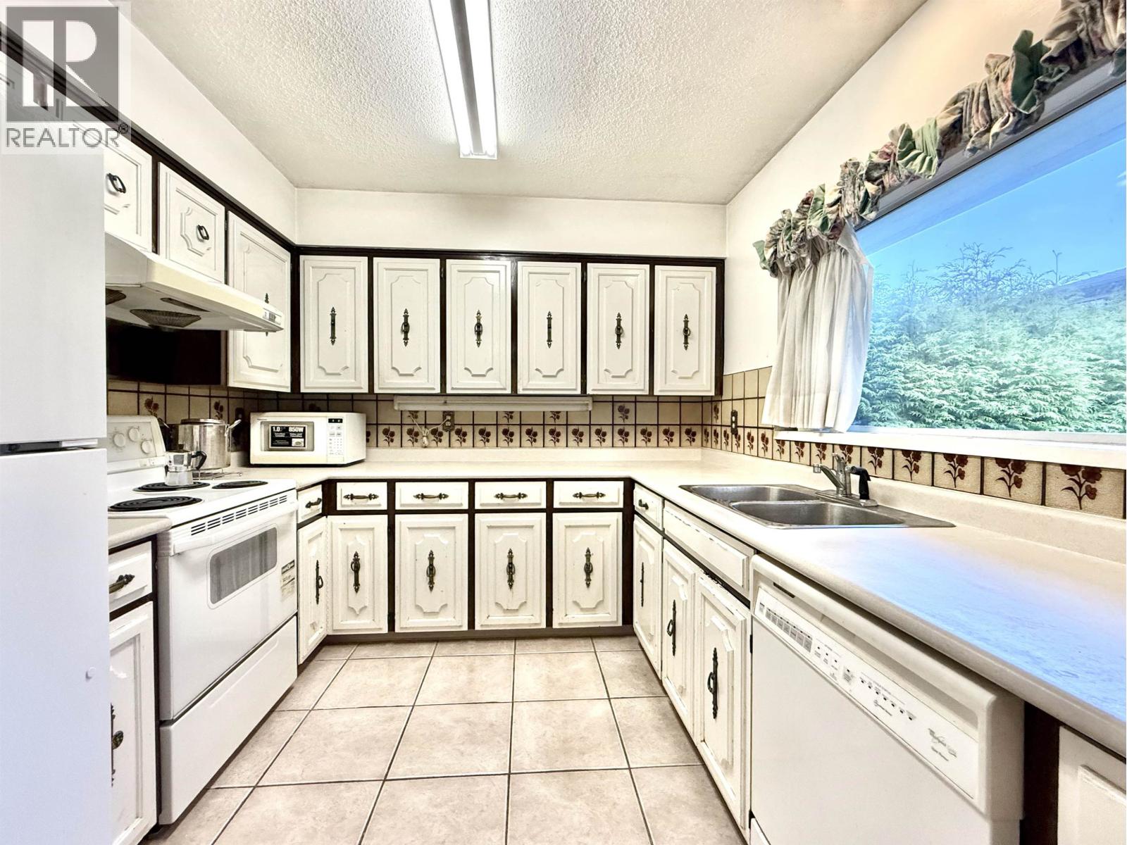 8060 Rideau Place, Richmond, British Columbia  V7A 4P3 - Photo 5 - R3151312