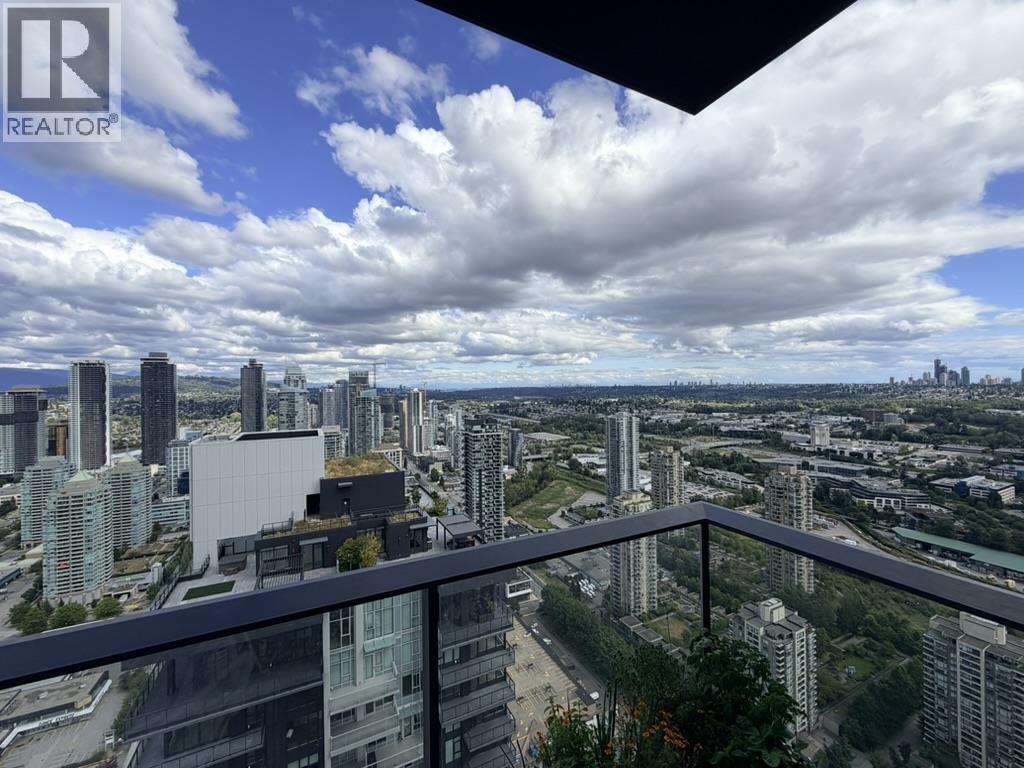 5101 2108 Gilmore Avenue, Burnaby, British Columbia  V5C 0N8 - Photo 2 - R3151848