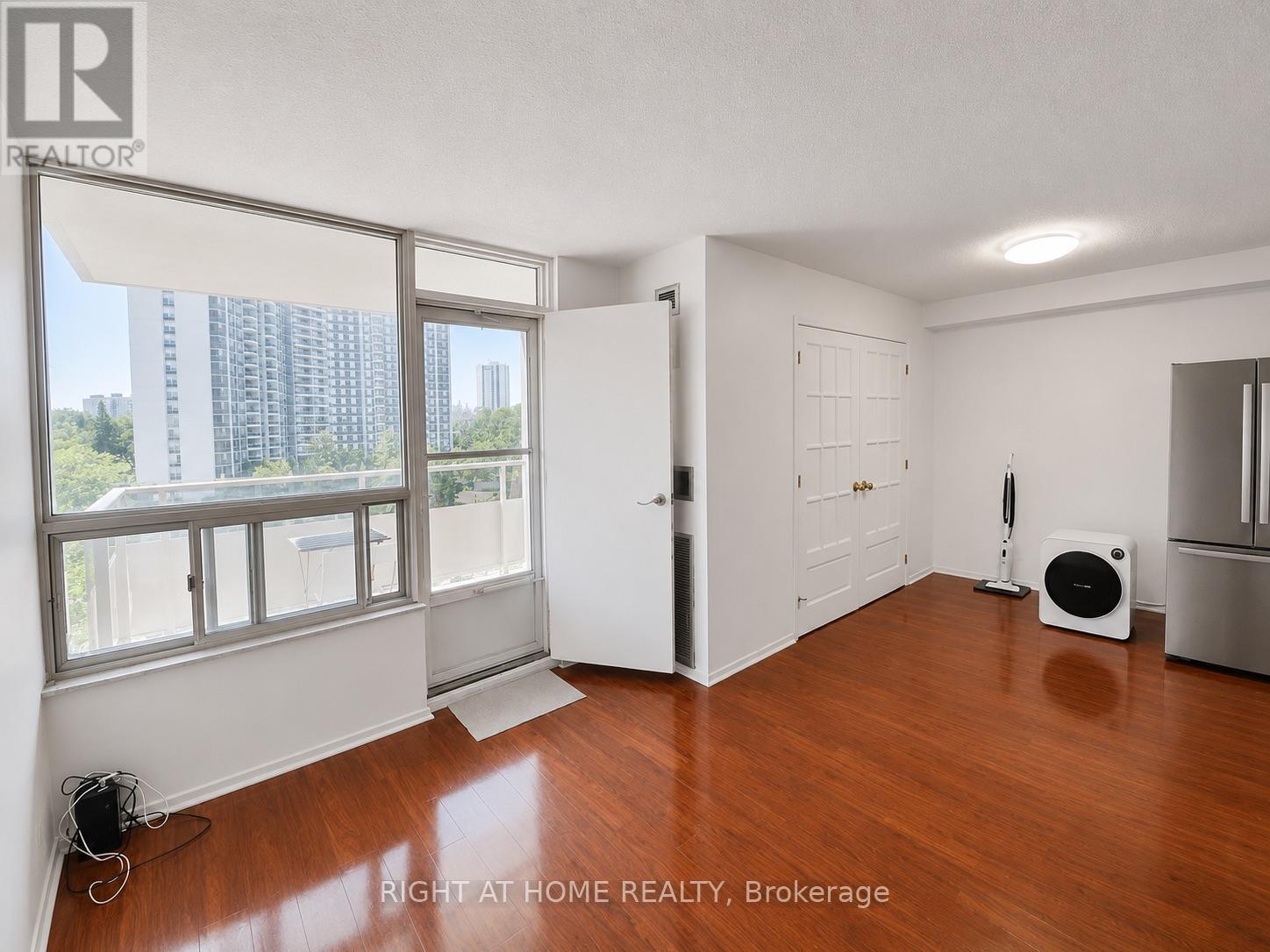 1008 - 20 Edgecliff Golfway, Toronto, Ontario  M3C 3A4 - Photo 6 - C13615960