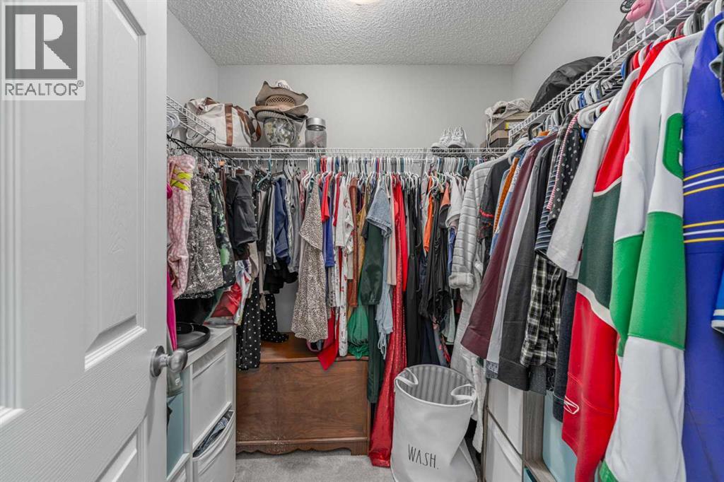 401 Hillcrest Road SW, Airdrie, Alberta  T4B 4T8 - Photo 21 - A2316849
