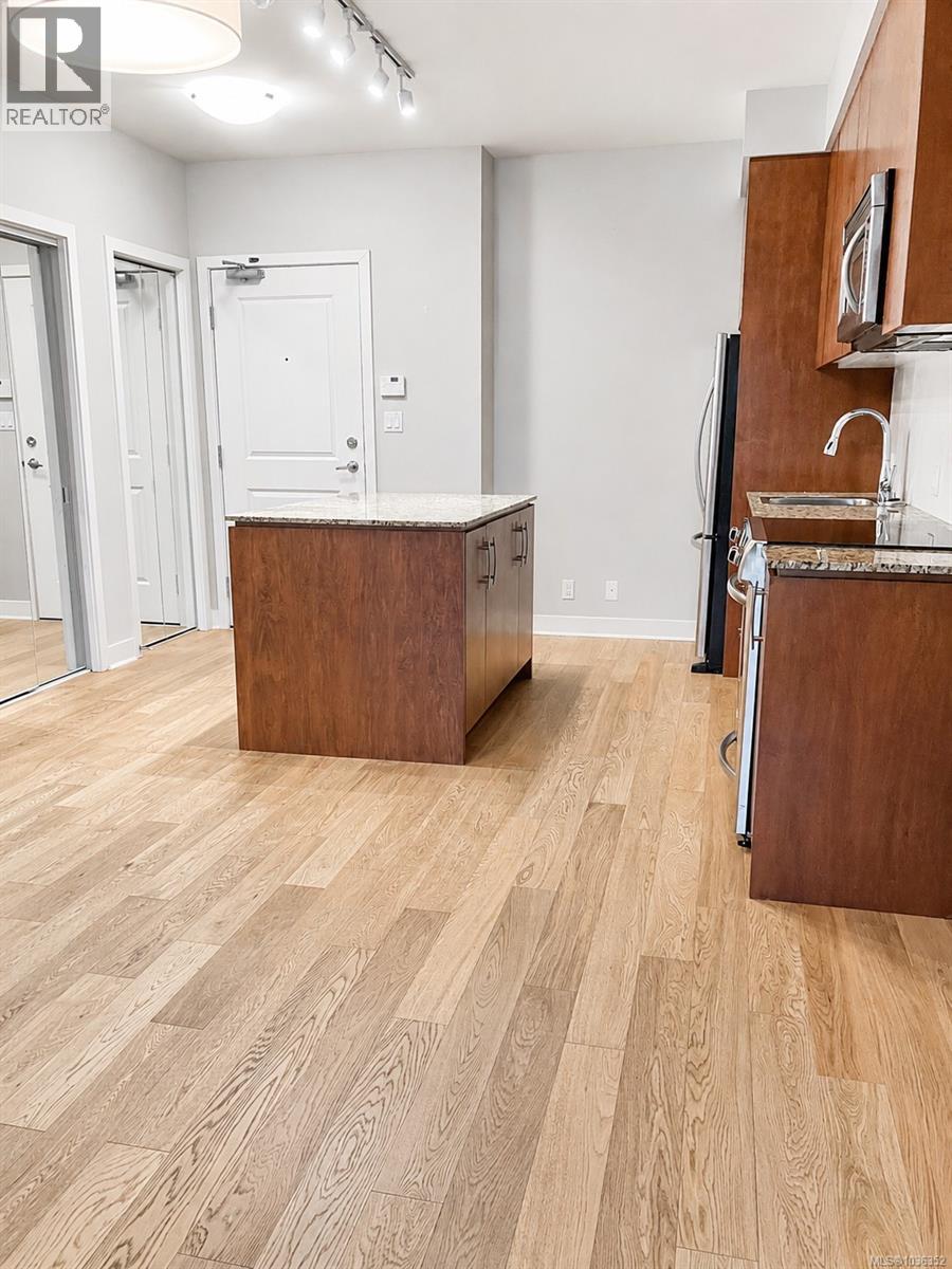 318 1375 Bear Mountain Pkwy, Langford, British Columbia  V9B 6R3 - Photo 6 - 1036352