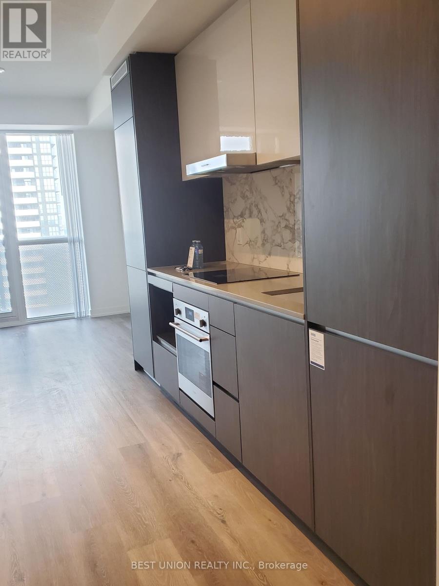 2801 - 28 Interchange Way, Vaughan, Ontario  L4K 0P8 - Photo 4 - N13629890