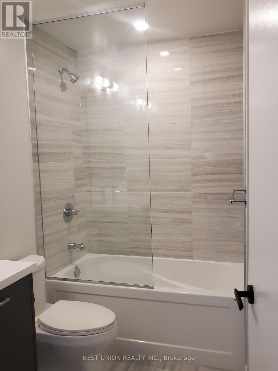 2801 - 28 Interchange Way, Vaughan, Ontario  L4K 0P8 - Photo 6 - N13629890