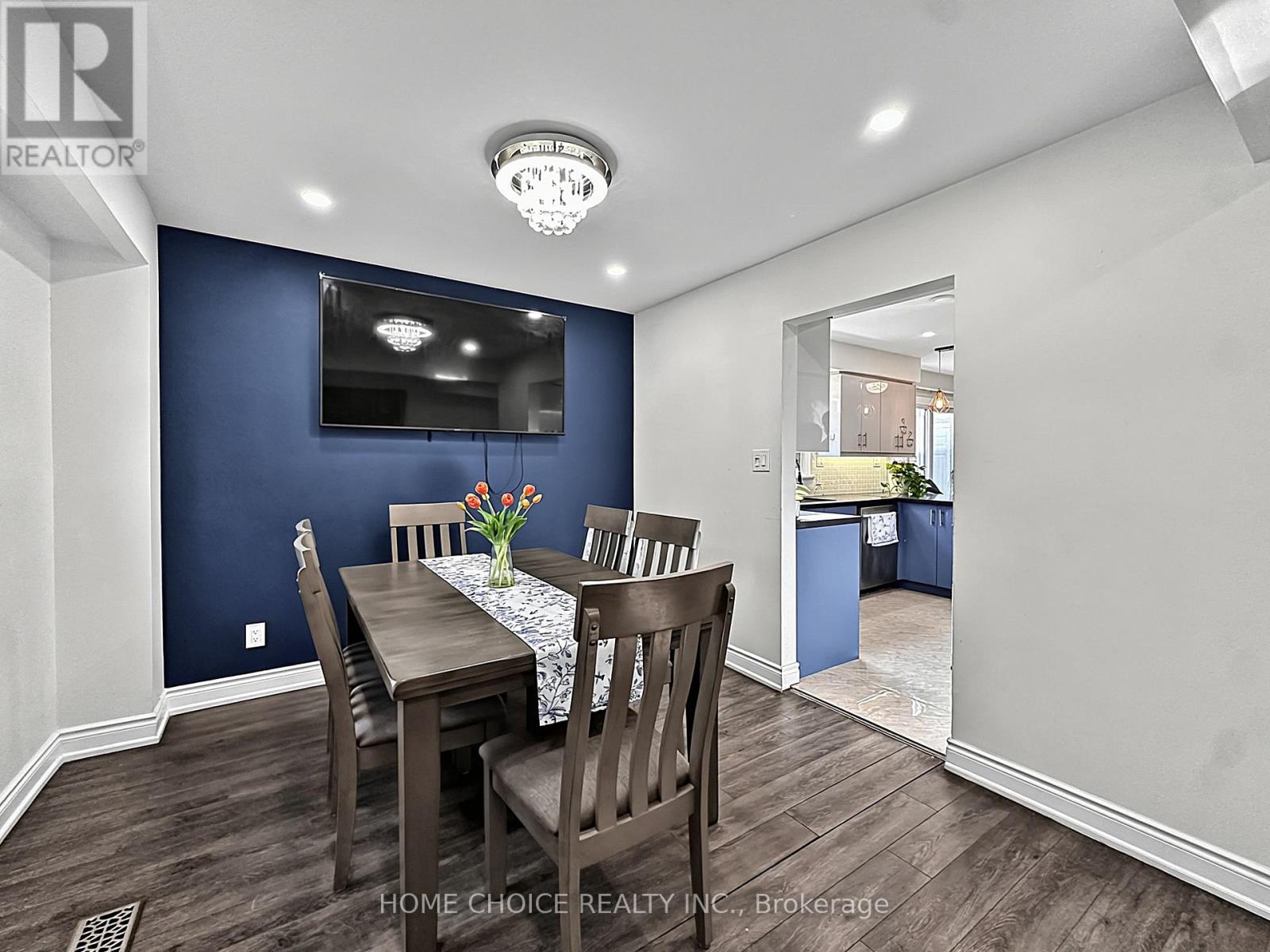 38 Robbinstone Drive, Toronto, Ontario  M1B 2E6 - Photo 10 - E13629498