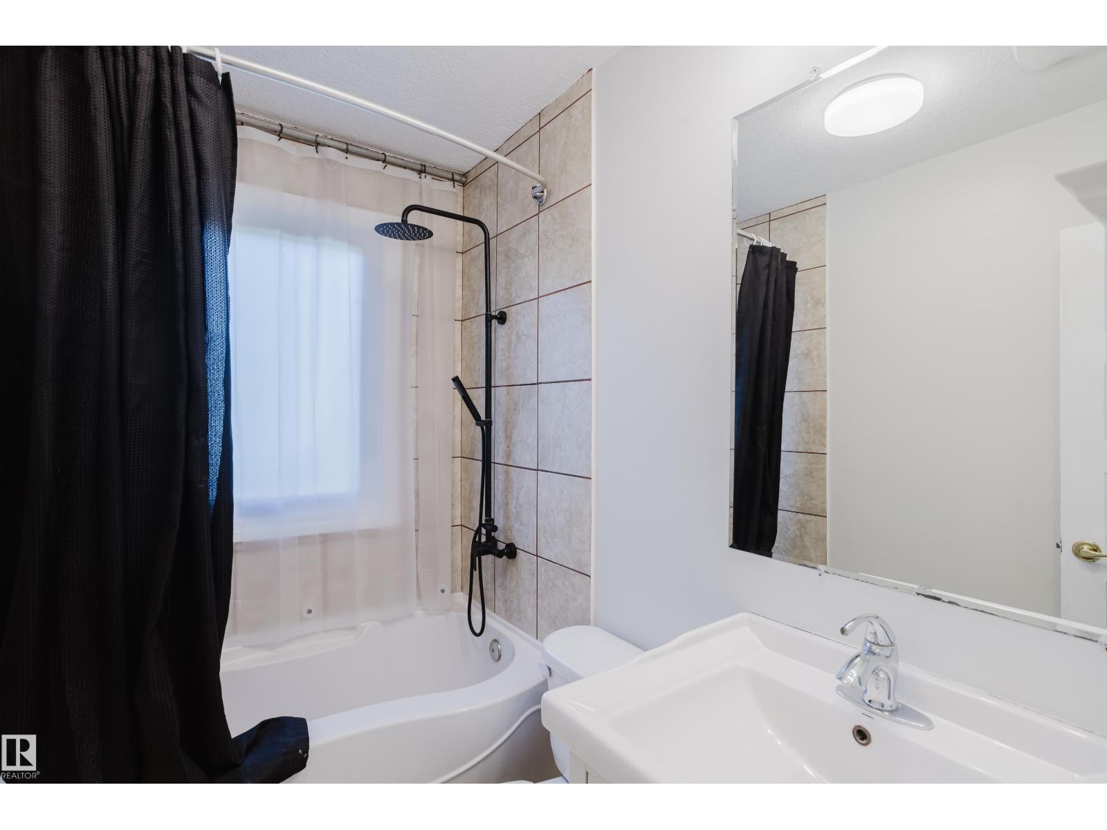 12431 81 St NW, Edmonton, Alberta  T5B 2T6 - Photo 9 - E4501835
