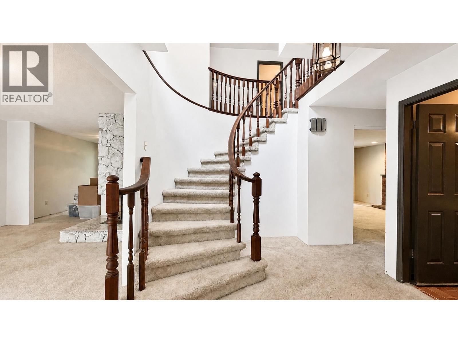 10179 Lawson Drive, Richmond, British Columbia  V7E 5M2 - Photo 2 - R3149947