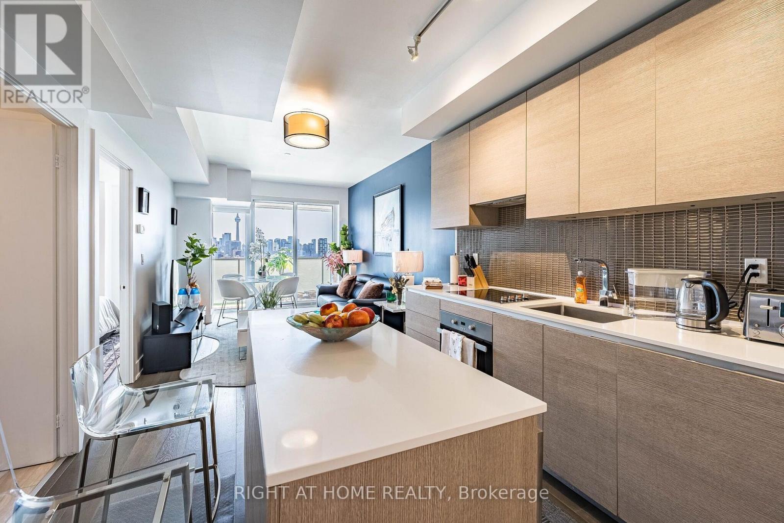 1604 - 200 Bloor Street W, Toronto, Ontario  M5S 0B1 - Photo 11 - C13629912
