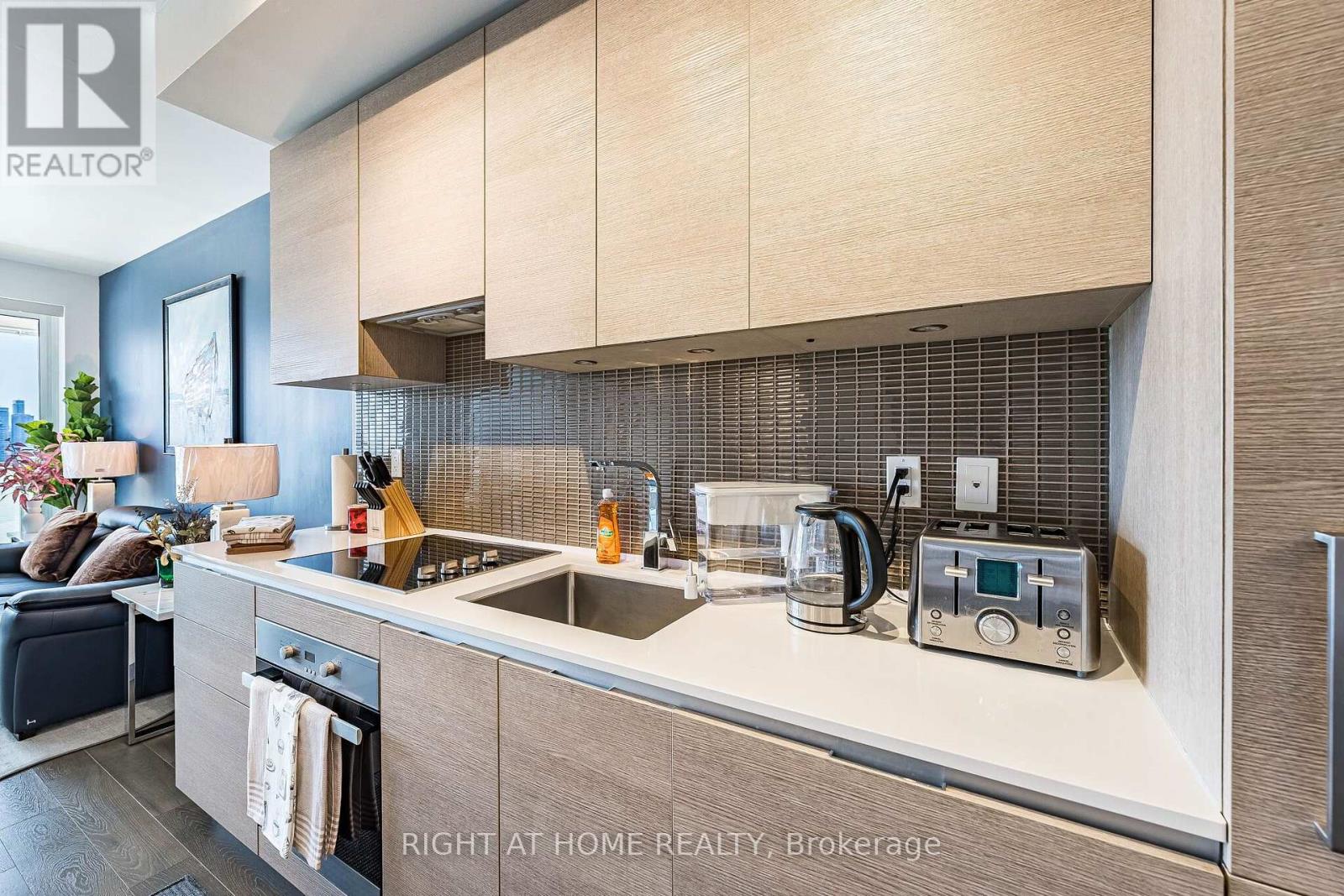 1604 - 200 Bloor Street W, Toronto, Ontario  M5S 0B1 - Photo 15 - C13629912