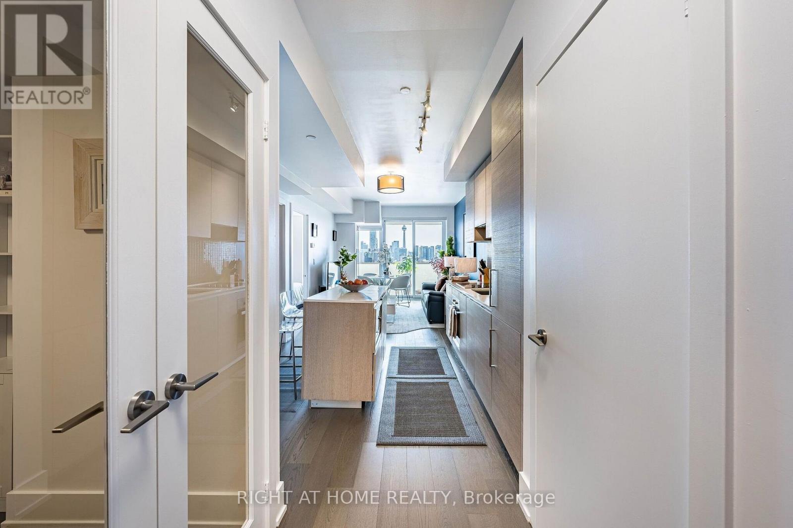1604 - 200 Bloor Street W, Toronto, Ontario  M5S 0B1 - Photo 9 - C13629912