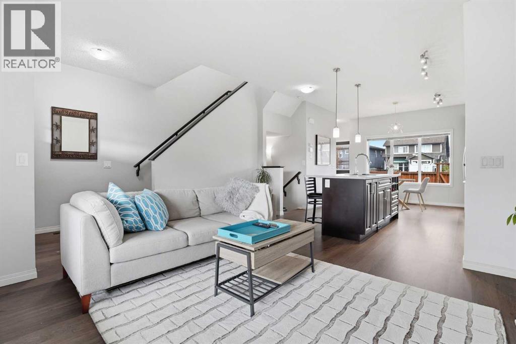 632 Mahogany Boulevard SE, Calgary, Alberta  T3M 1X9 - Photo 6 - A2312740