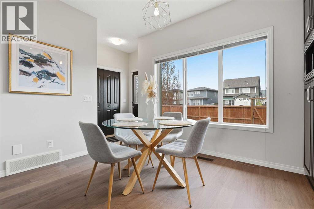 632 Mahogany Boulevard SE, Calgary, Alberta  T3M 1X9 - Photo 2 - A2312740