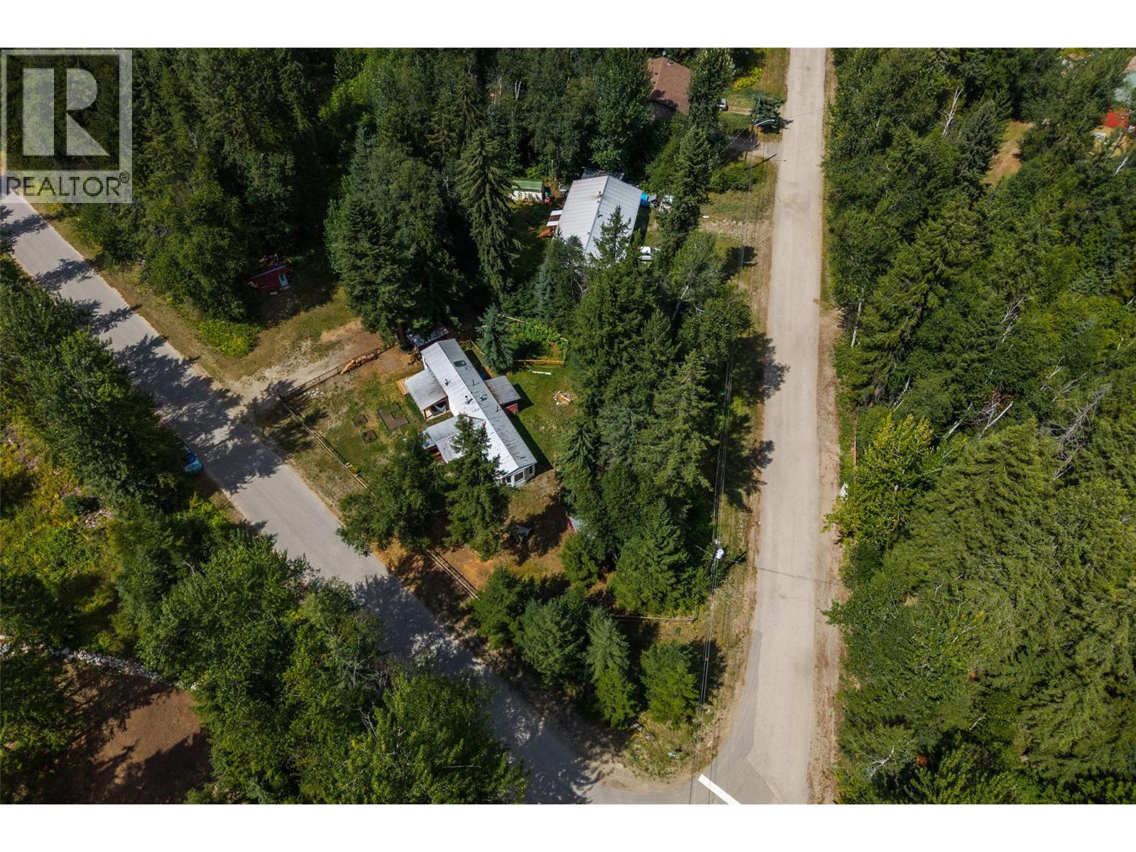 1070 Scott Drive, Clearwater, British Columbia  V0E 1N1 - Photo 32 - 10396379