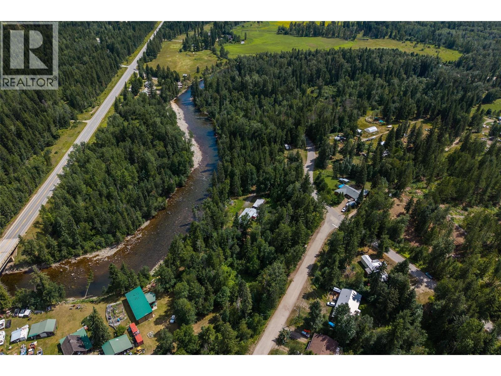 1070 Scott Drive, Clearwater, British Columbia  V0E 1N1 - Photo 34 - 10396379