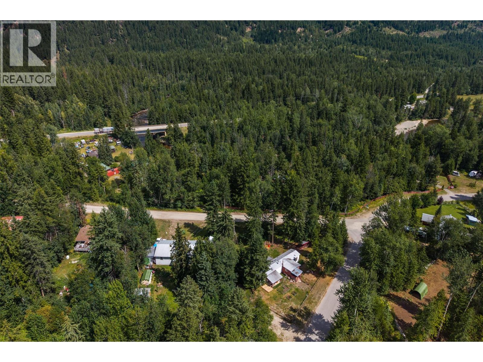 1070 Scott Drive, Clearwater, British Columbia  V0E 1N1 - Photo 36 - 10396379