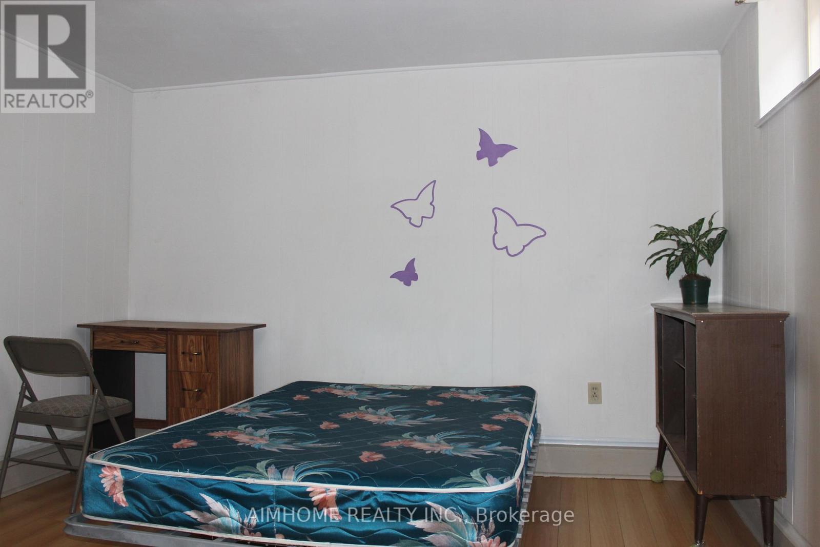 Lower - 40 Hepscott Terrace, Toronto, Ontario  M1W 1E1 - Photo 7 - E13629908
