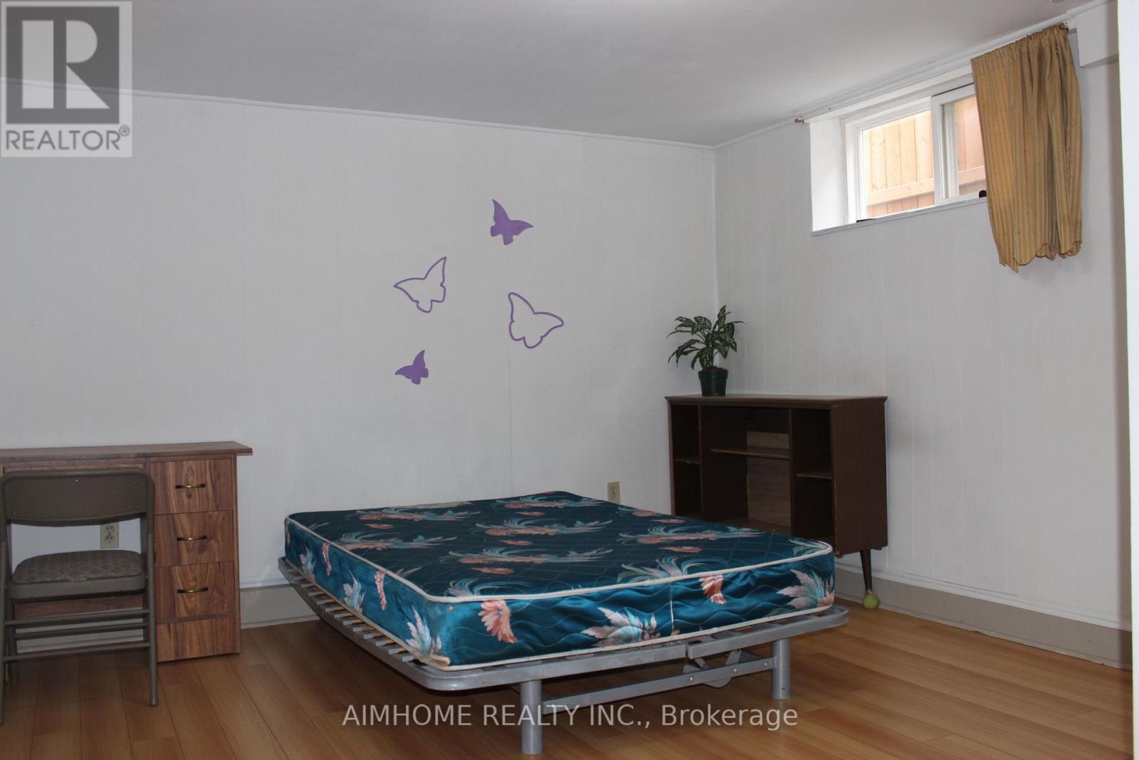Lower - 40 Hepscott Terrace, Toronto, Ontario  M1W 1E1 - Photo 8 - E13629908