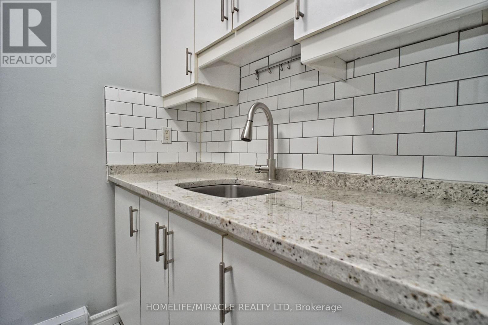 14 - 119 Cedar Street S, Kitchener, Ontario  N2G 3L6 - Photo 14 - X13629906