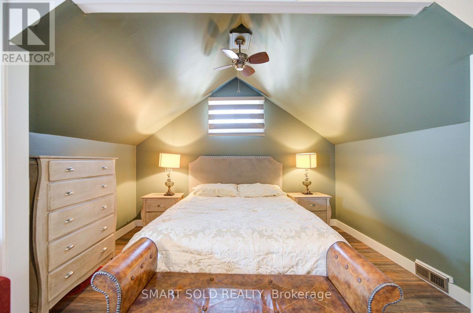 4096 Broughton Avenue, Niagara Falls, Ontario  L2E 3K6 - Photo 17 - X13629916