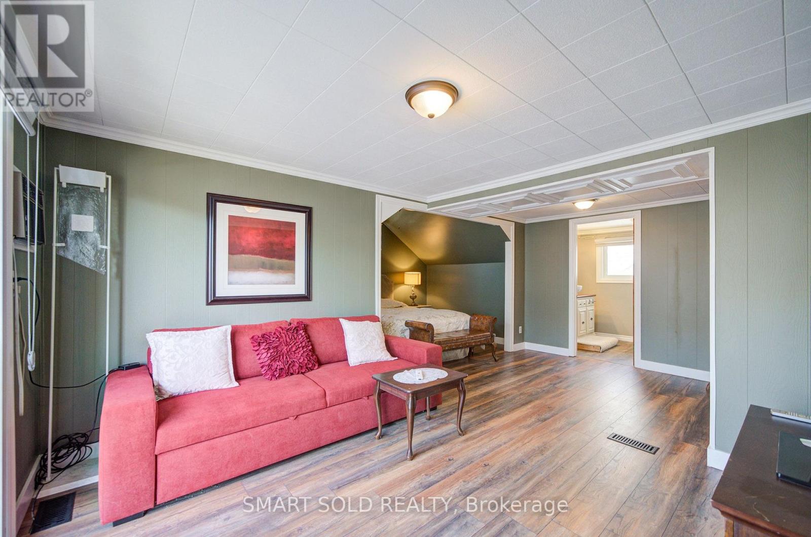 4096 Broughton Avenue, Niagara Falls, Ontario  L2E 3K6 - Photo 19 - X13629916