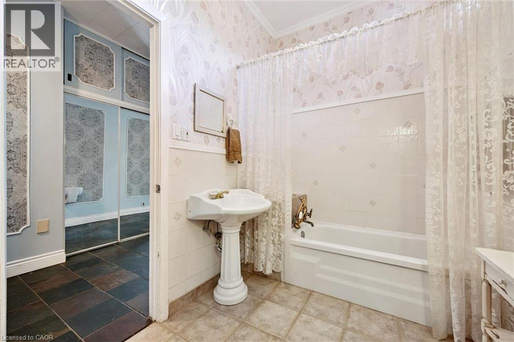 6594 Forestell Road, Puslinch, Ontario  N1H 6J3 - Photo 16 - 40832978