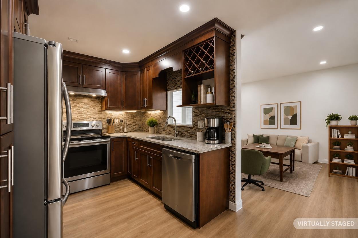 21 7140 132 Street, Surrey, British Columbia  V3W 1J5 - Photo 4 - R3151718
