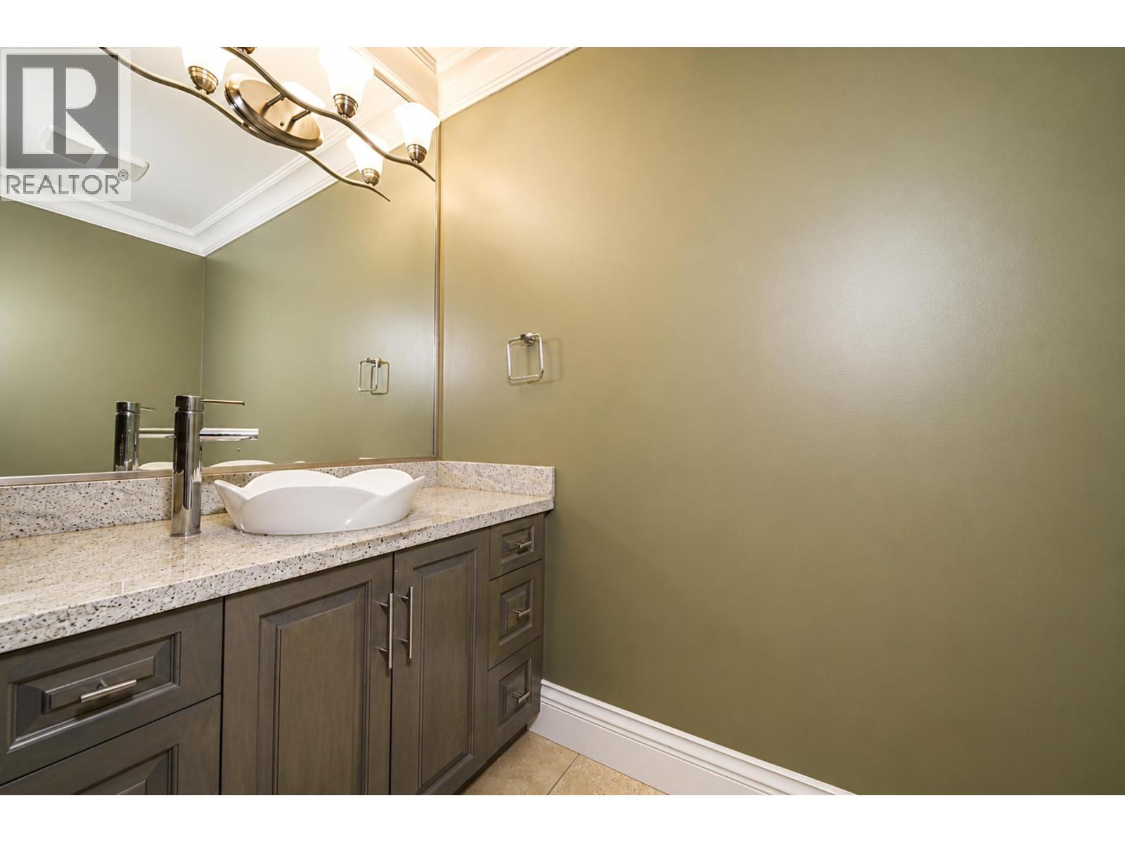 8231 Sunnywood Drive, Richmond, British Columbia  V6Y 3G4 - Photo 35 - R3134881