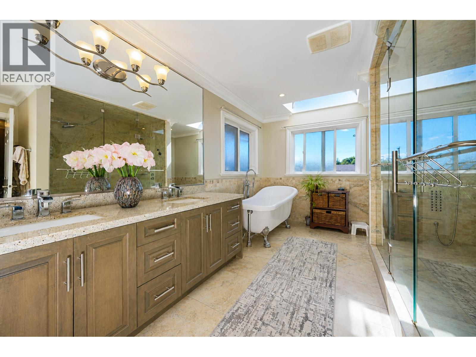 8231 Sunnywood Drive, Richmond, British Columbia  V6Y 3G4 - Photo 21 - R3134881