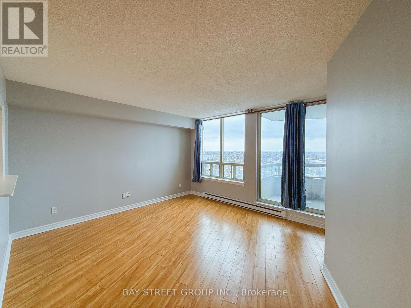 1007 - 150 Alton Towers Circle, Toronto, Ontario  M1V 4X7 - Photo 7 - E13629922