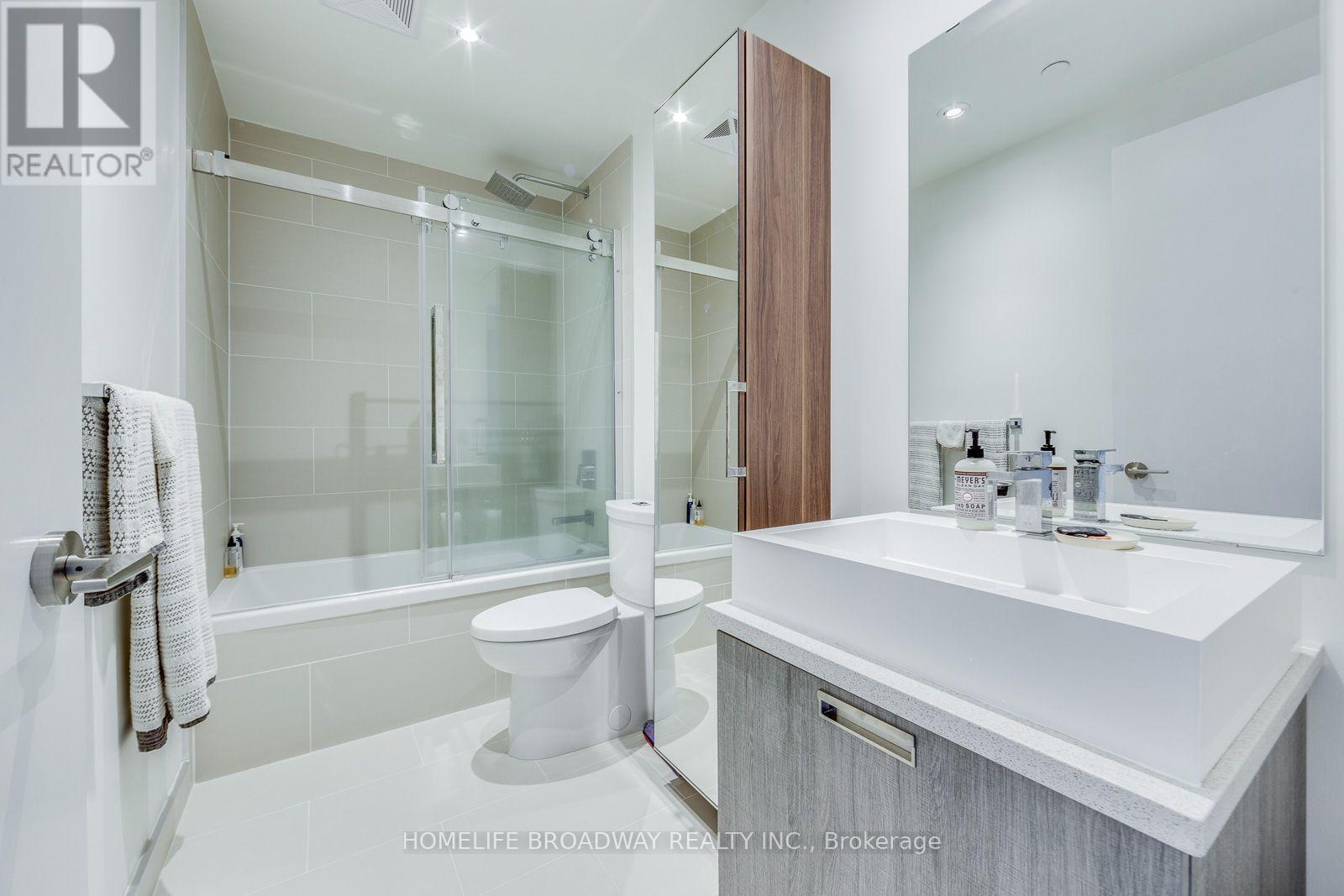313 - 246 Logan Avenue, Toronto, Ontario  M4M 0E9 - Photo 8 - E13629924