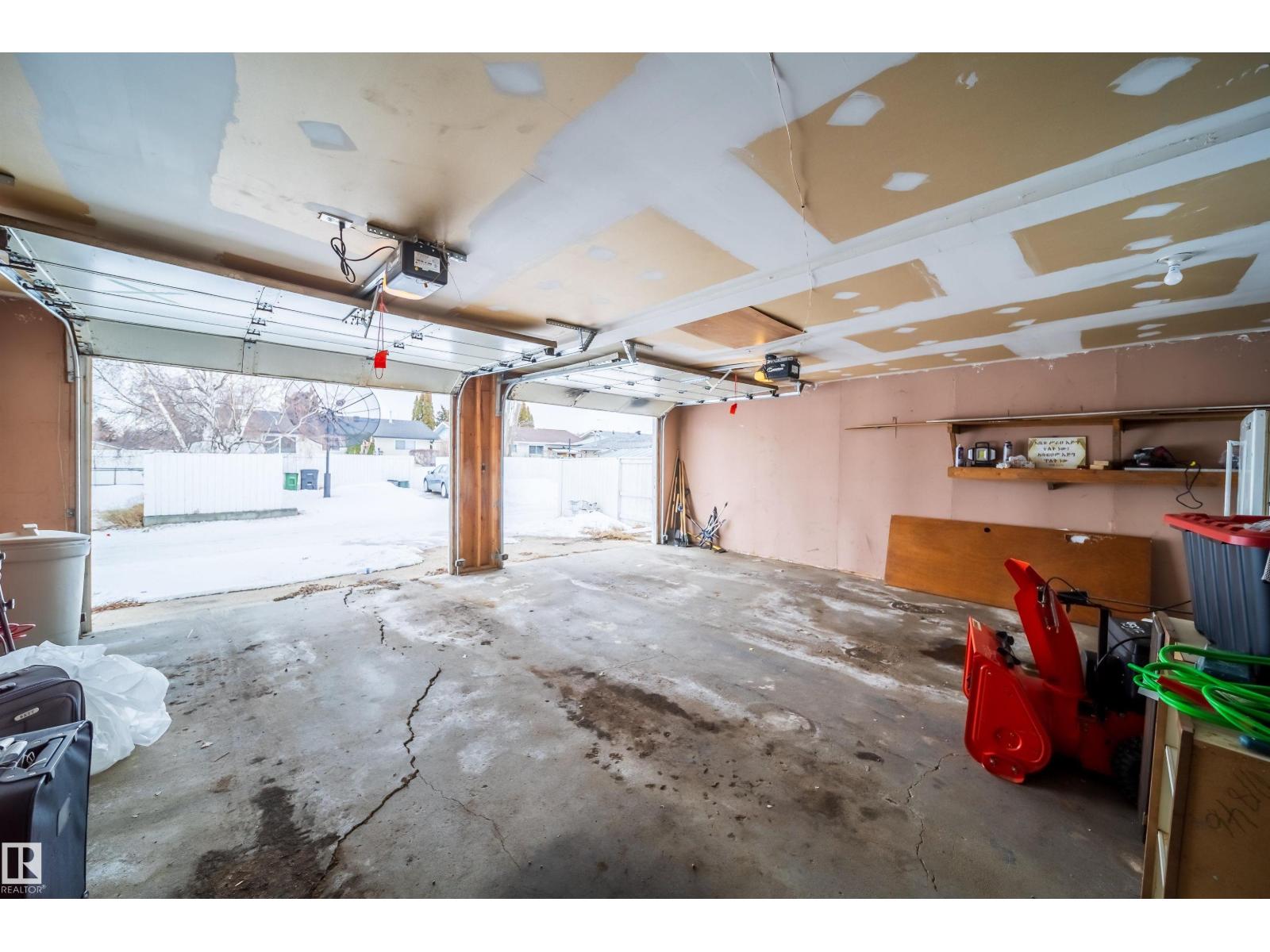 7911 145 Av NW NW, Edmonton, Alberta  T5C 2S8 - Photo 13 - E4501836