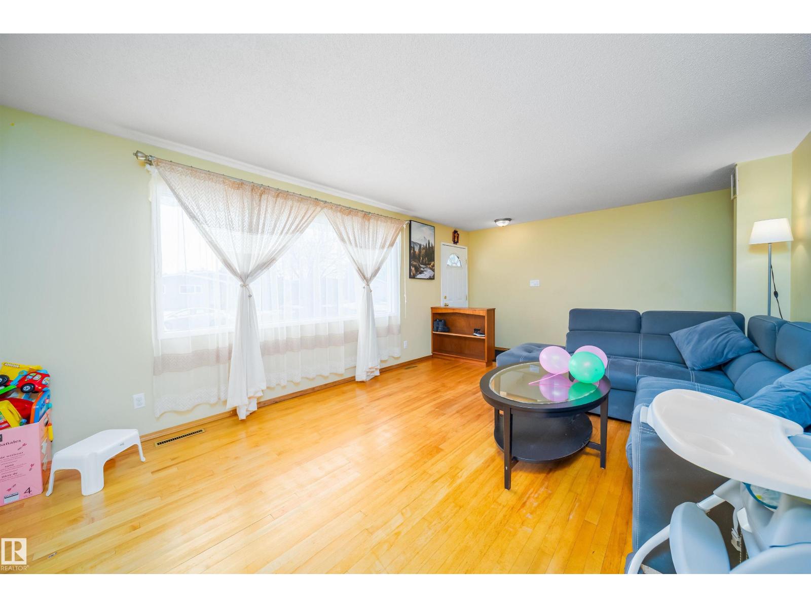 7911 145 Av NW NW, Edmonton, Alberta  T5C 2S8 - Photo 17 - E4501836