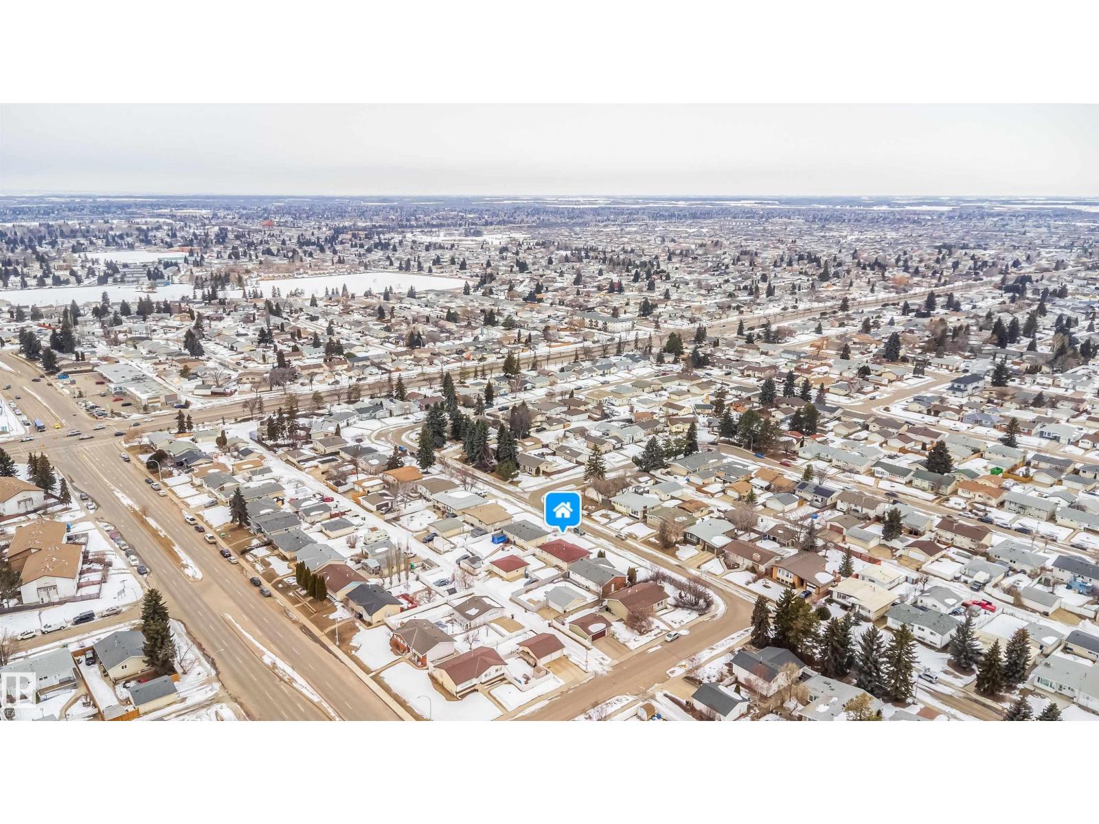 7911 145 Av NW NW, Edmonton, Alberta  T5C 2S8 - Photo 5 - E4501836