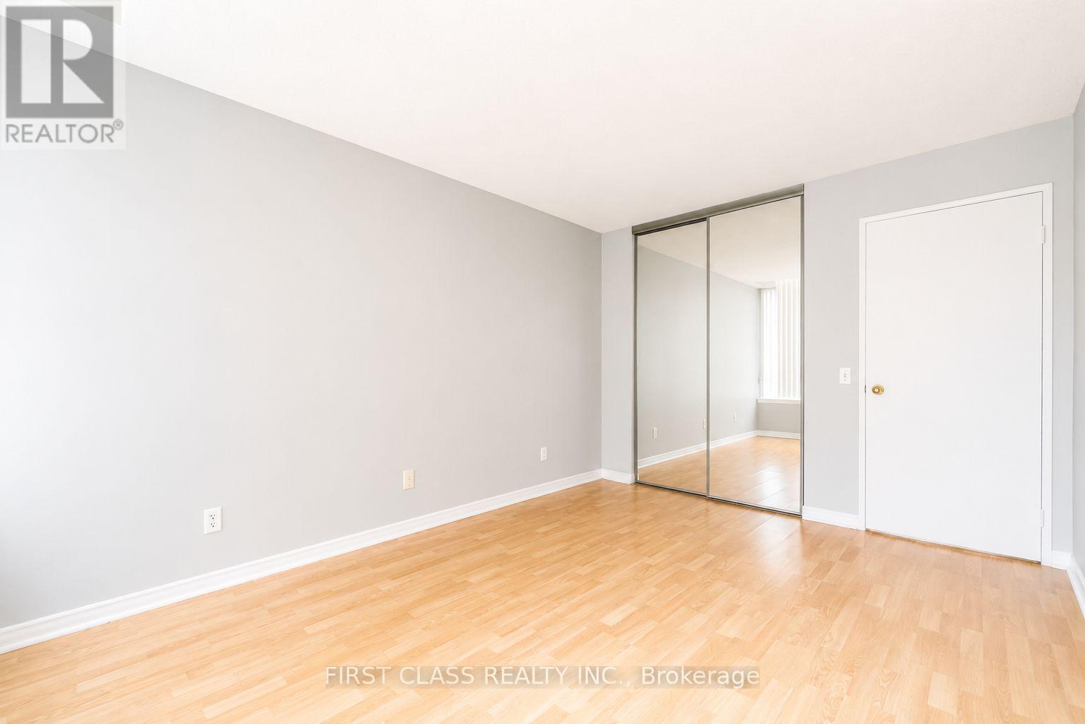 106 - 91 Townsgate Drive, Vaughan, Ontario  L4J 8E8 - Photo 13 - N13629920