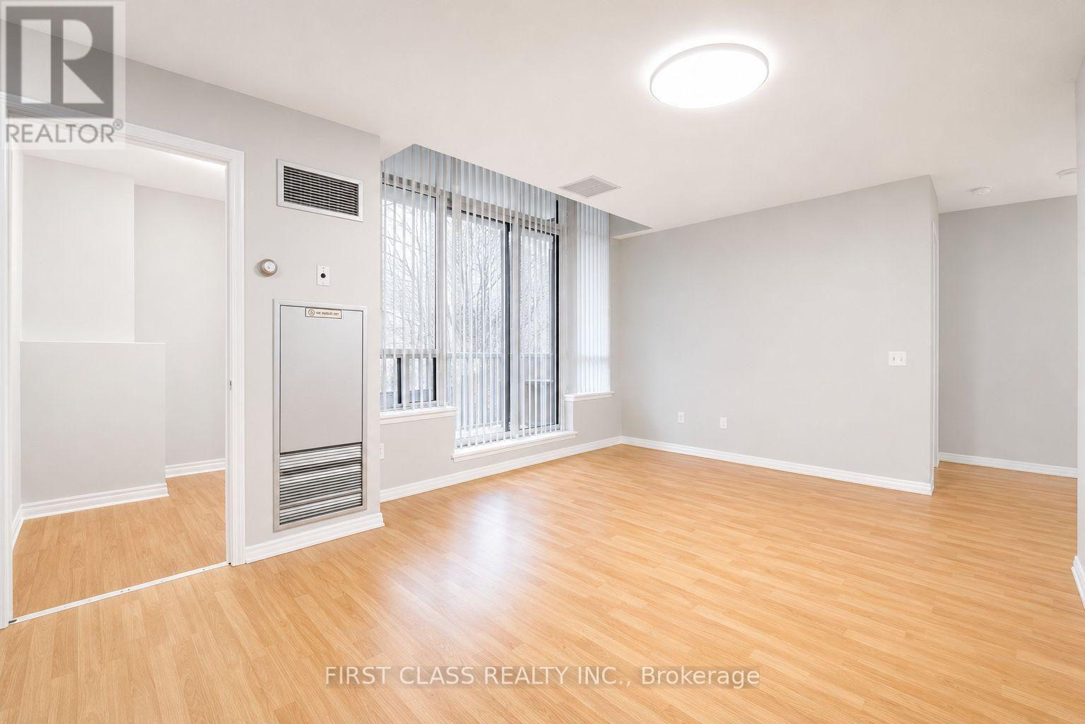 106 - 91 Townsgate Drive, Vaughan, Ontario  L4J 8E8 - Photo 8 - N13629920