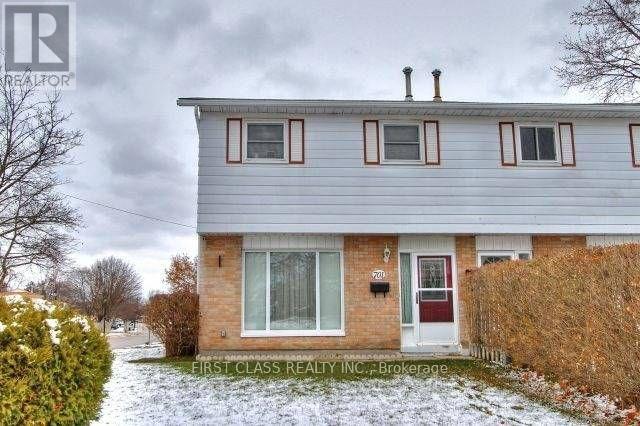 701 Leeder Court, Newmarket, Ontario  L3Y 5A8 - Photo 14 - N13629926