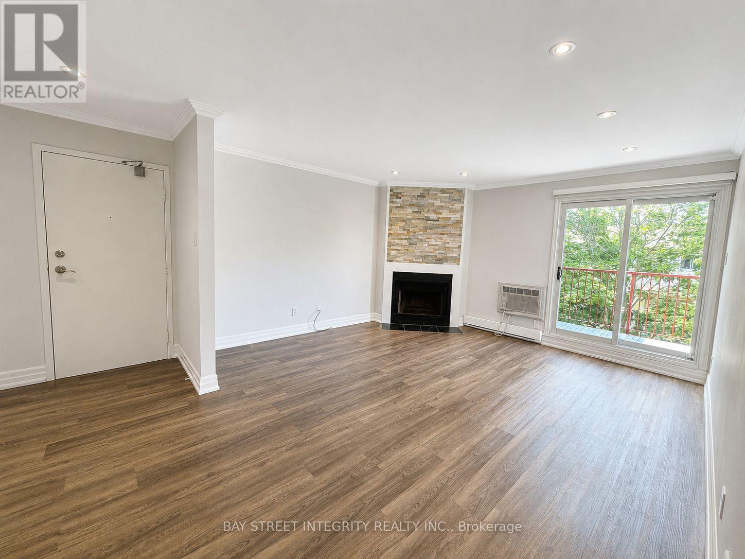 234 - 1498 Pilgrims Way, Oakville, Ontario  L6M 3G9 - Photo 3 - W13629930