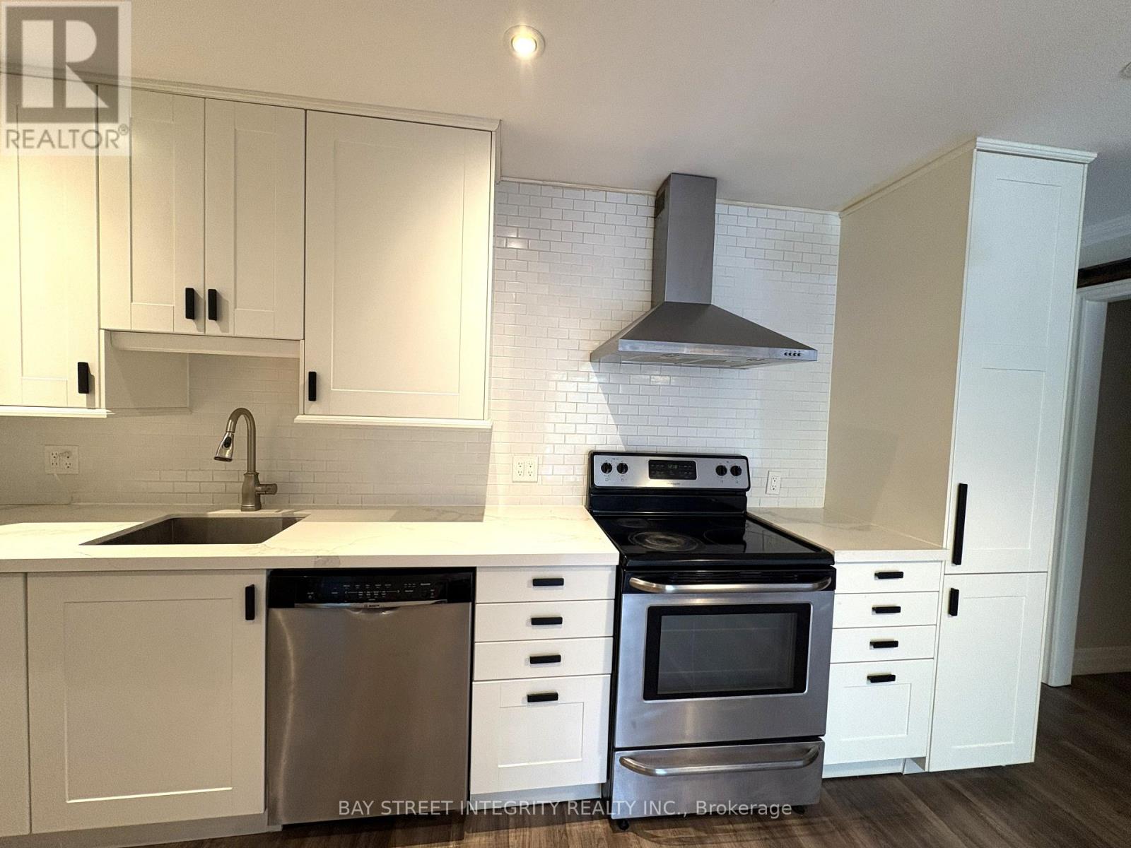 234 - 1498 Pilgrims Way, Oakville, Ontario  L6M 3G9 - Photo 7 - W13629930