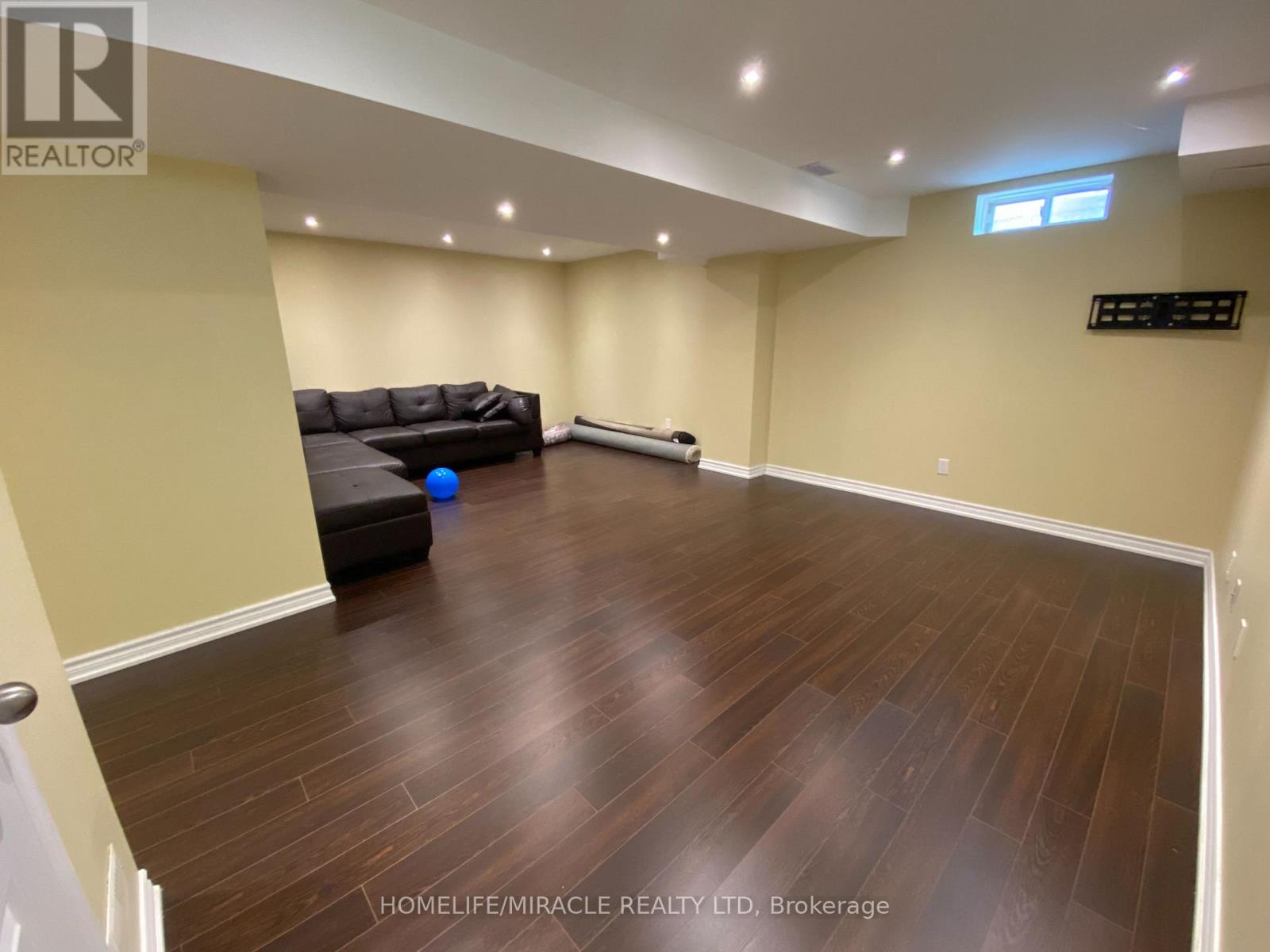 7419 Magistrate Terrace, Mississauga, Ontario  L5W 1K9 - Photo 7 - W13629938