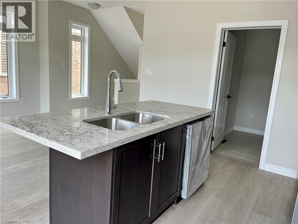 10 Birmingham Drive Unit# 24, Cambridge, Ontario  N1R 0C6 - Photo 6 - 40840853