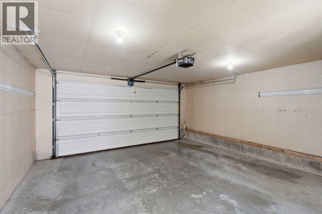 31 Reunion Grove NW, Airdrie, Alberta  T4B 0Y9 - Photo 39 - A2332773