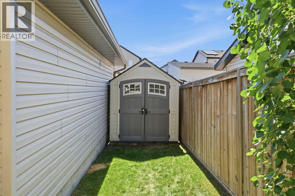 31 Reunion Grove NW, Airdrie, Alberta  T4B 0Y9 - Photo 37 - A2332773