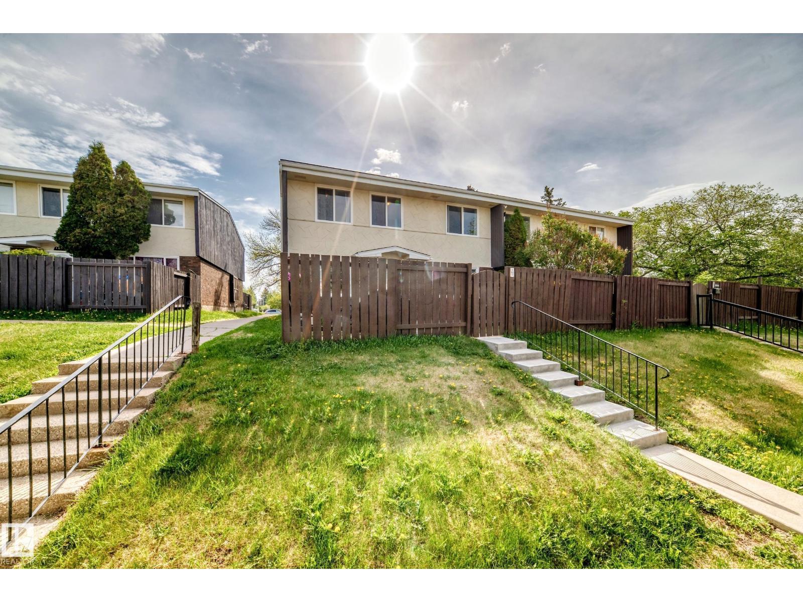 167 Roseland Vg NW, Edmonton, Alberta  T5E 5R6 - Photo 53 - E4501838