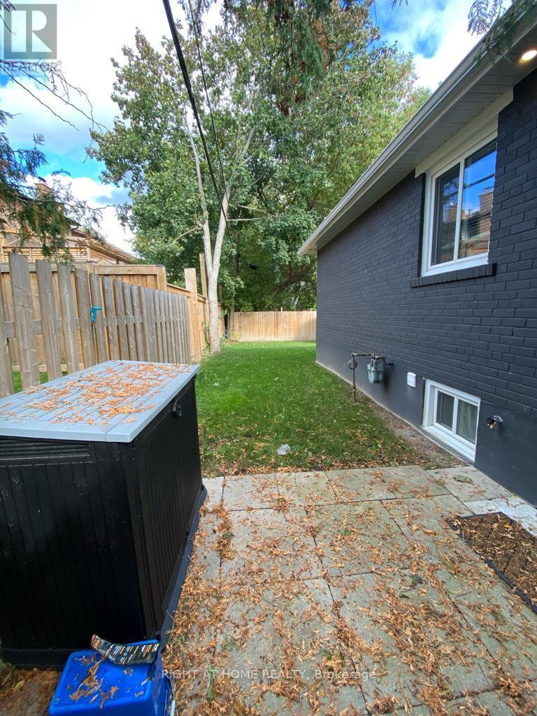 Basemnt - 112 Walter Avenue, Newmarket, Ontario  L3Y 2T6 - Photo 2 - N13629974