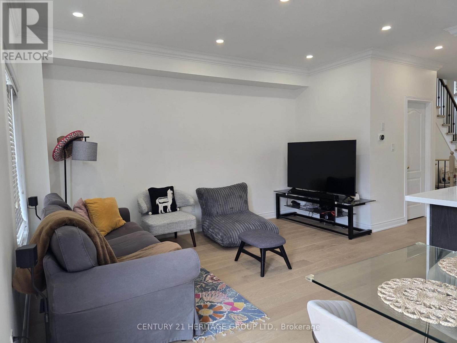 37 Luisa Street, Bradford West Gwillimbury, Ontario  L3Z 0P2 - Photo 6 - N13629978